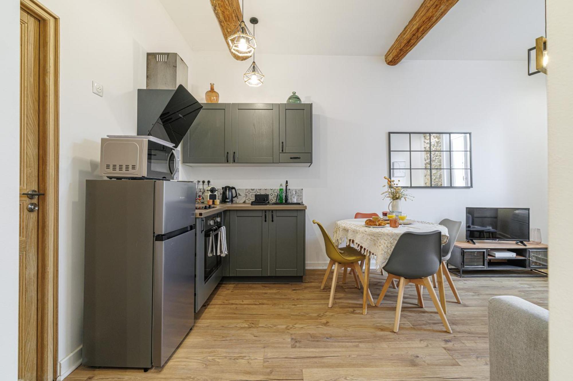 Old Town Antibes Superb New Flat, For 3, Ac, Wi-Fi Apartment Exterior photo